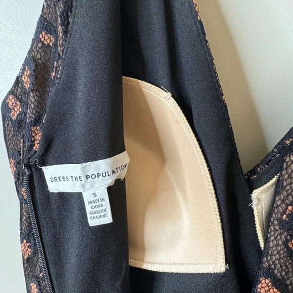 Dress the Population Helen Lace Trumpet Gown Size S - Picture 9 of 9